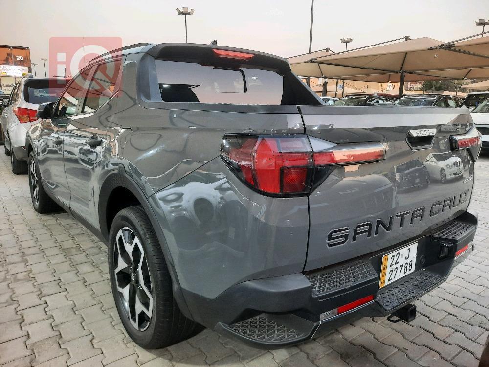 هيونداي سانتا كروز